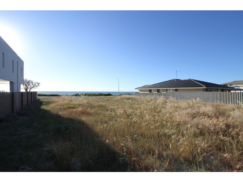 6 Ormsby Terrace, San Remo WA 6210