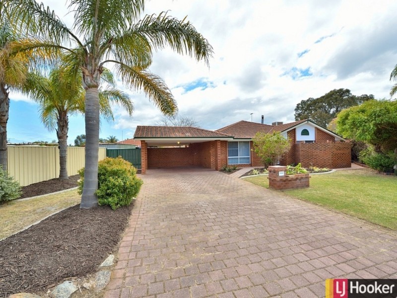 9 Selwyn Rise, Greenfields WA 6210