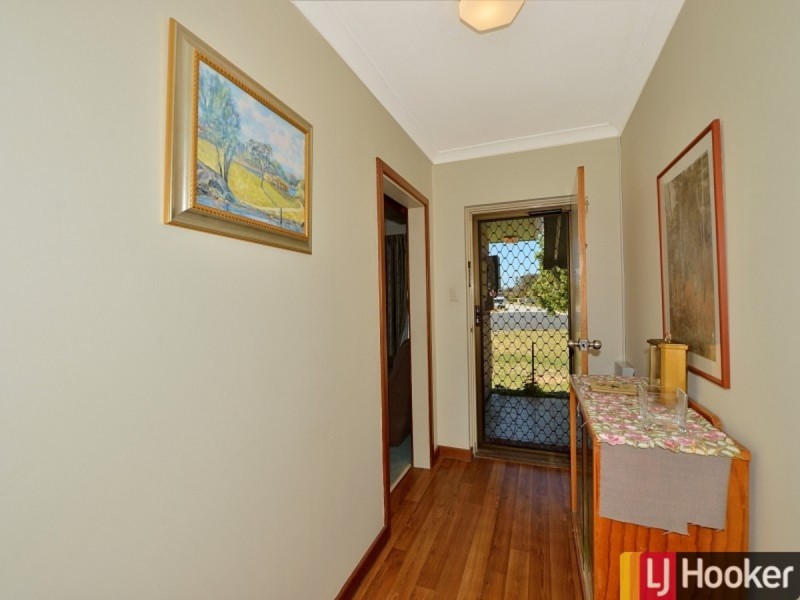 12 Leigh Street, Dudley Park WA 6210