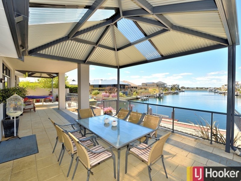 5 Fistina Ramble, Halls Head WA 6210