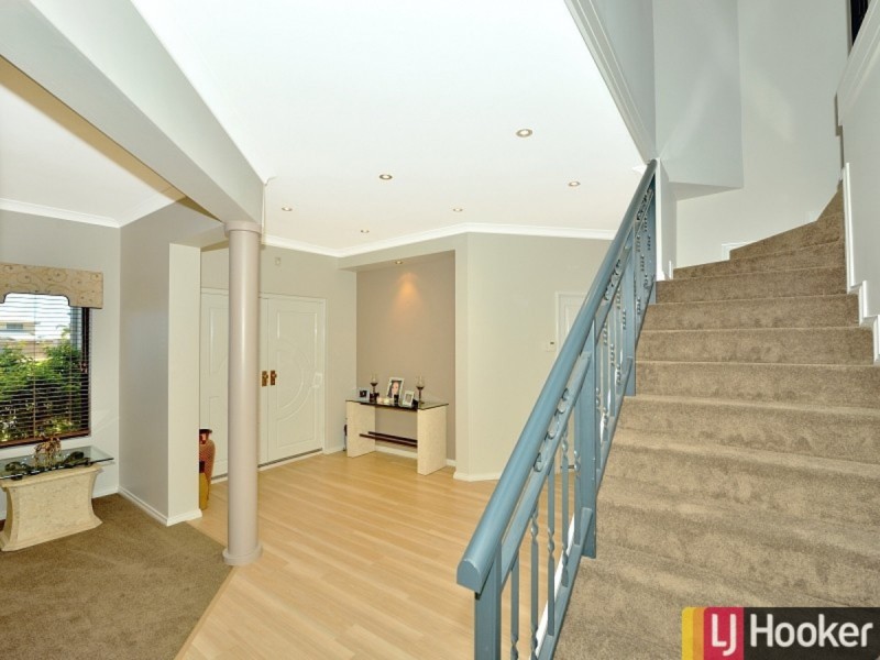 5 Fistina Ramble, Halls Head WA 6210