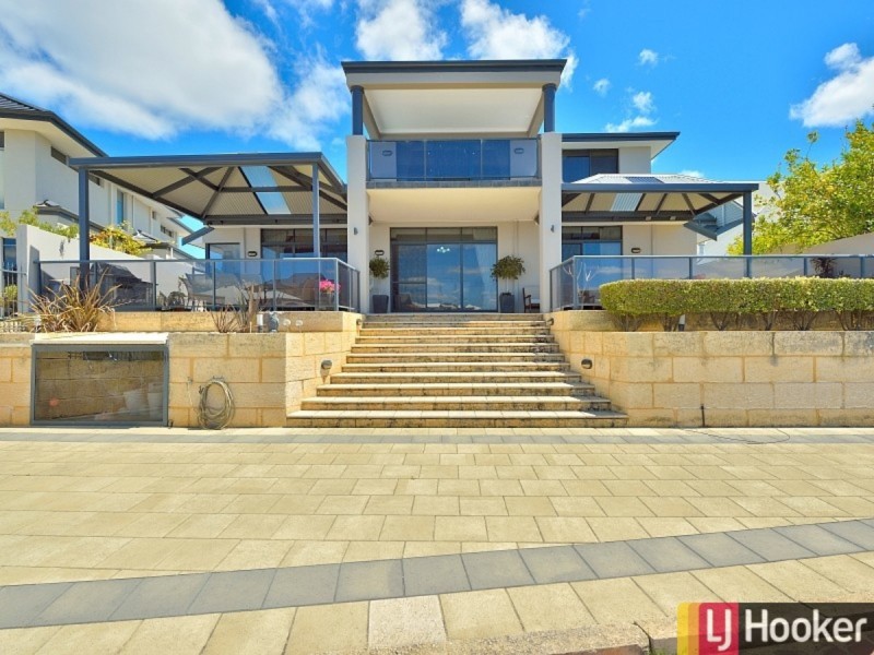 5 Fistina Ramble, Halls Head WA 6210