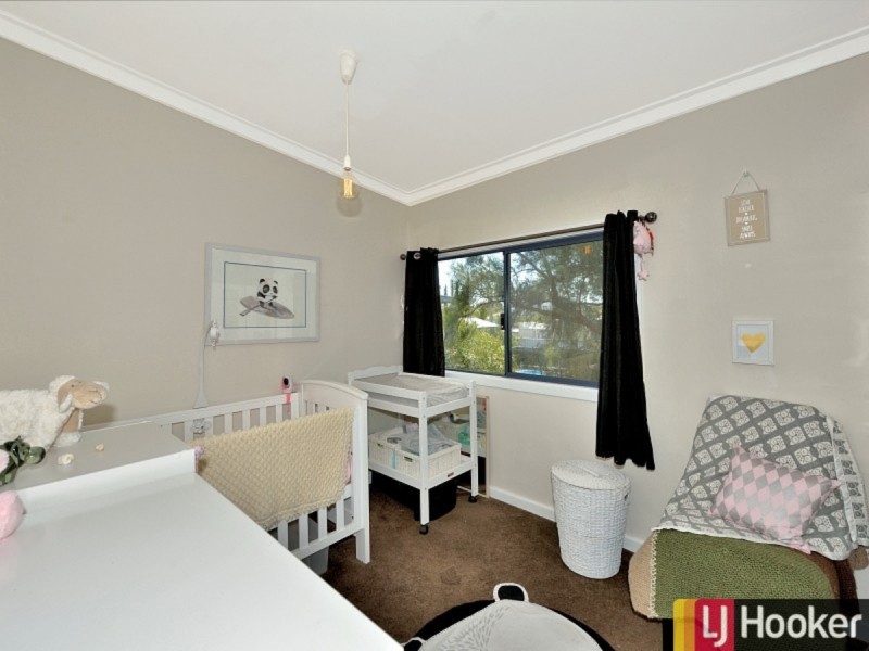 11 King Drive, Wannanup WA 6210