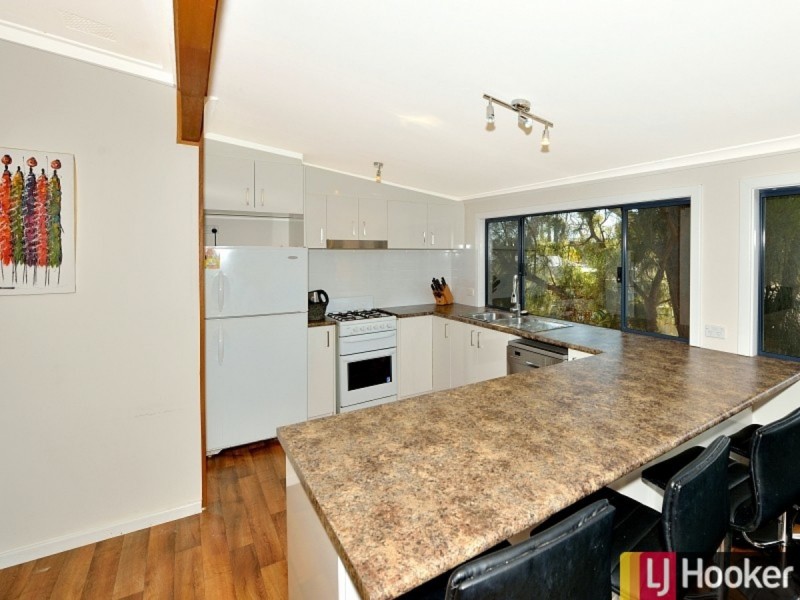 11 King Drive, Wannanup WA 6210