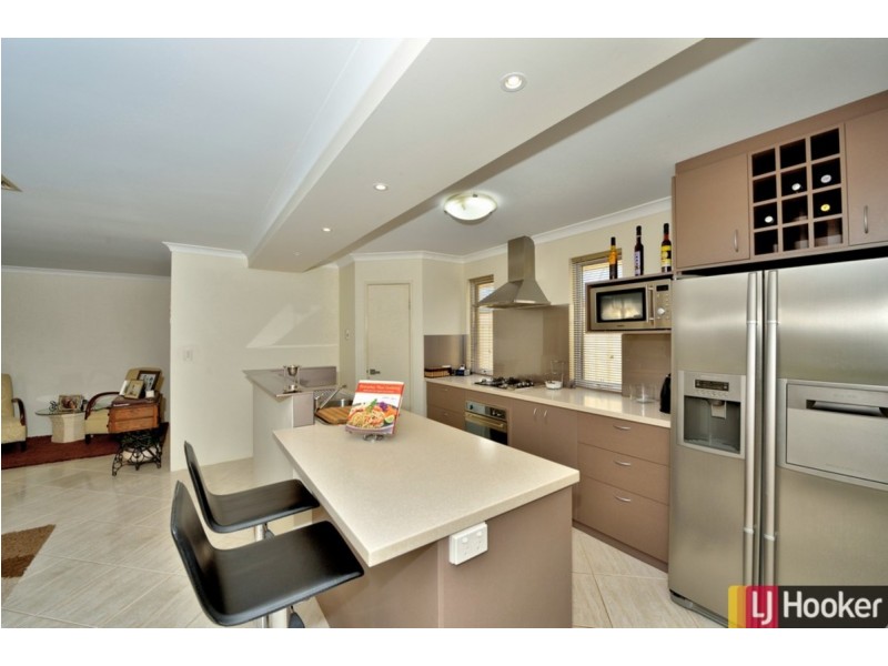 36 Hudson Drive, Dudley Park WA 6210