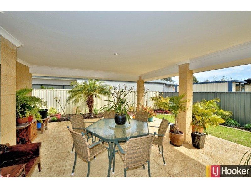 36 Hudson Drive, Dudley Park WA 6210