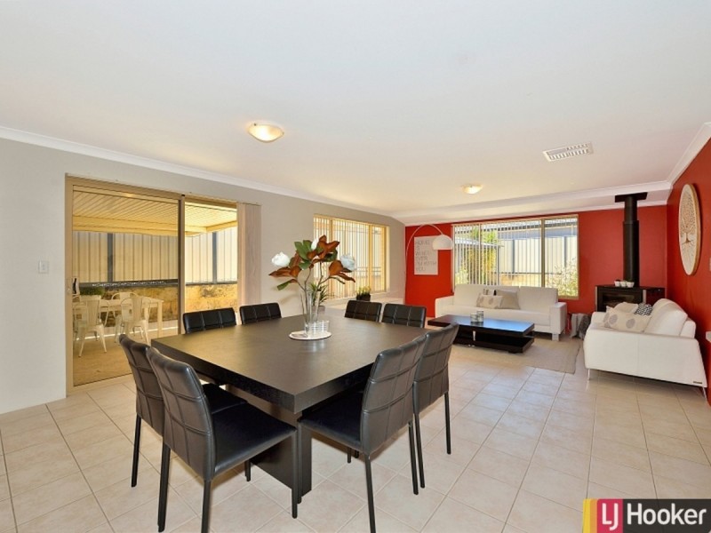 48 Camden Way, Meadow Springs WA 6210