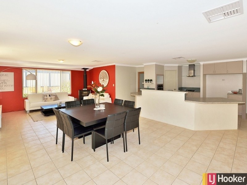 48 Camden Way, Meadow Springs WA 6210