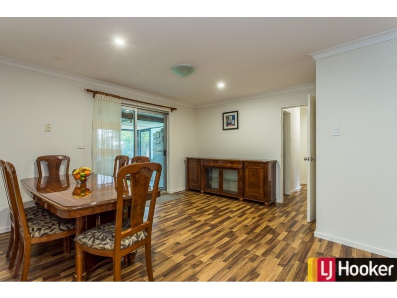 32 Kookerbrook Street, Dudley Park WA 6210