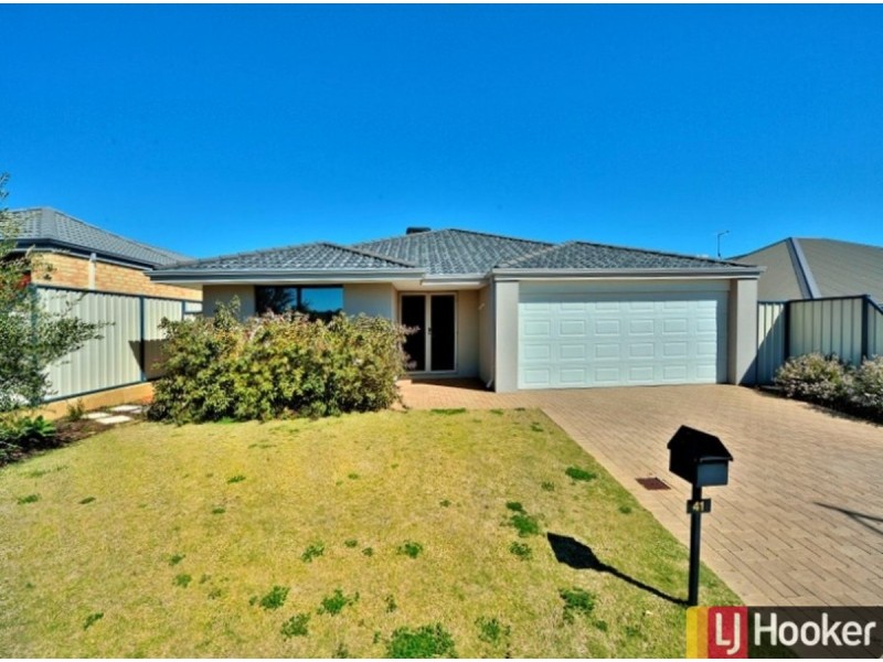 41 Newbridge Street, Meadow Springs WA 6210