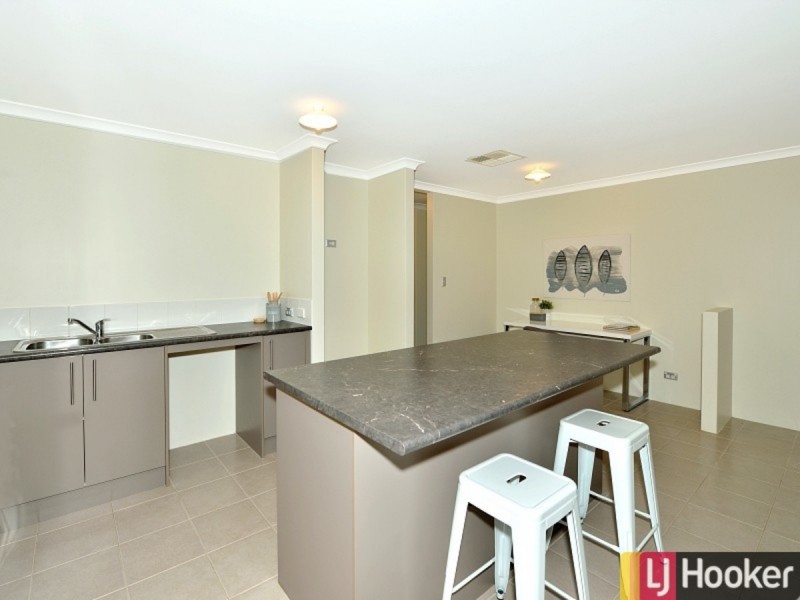 41 Newbridge Street, Meadow Springs WA 6210