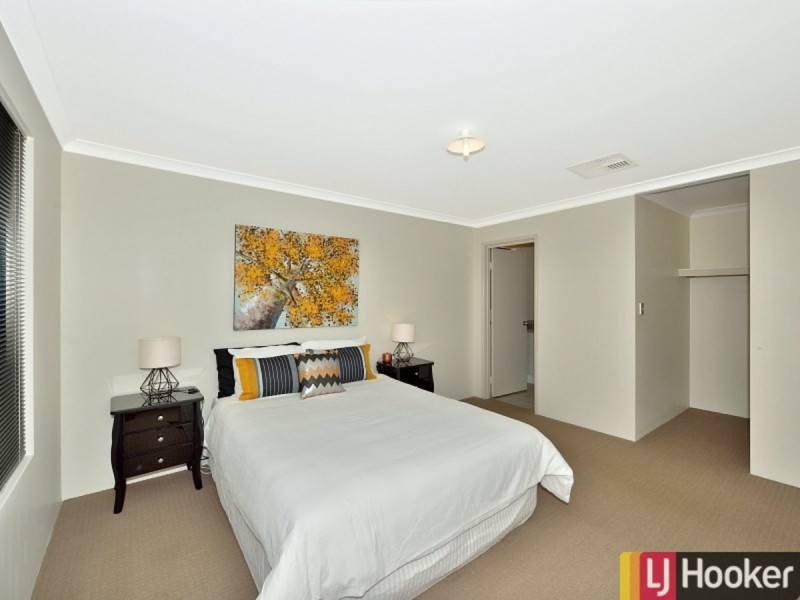 41 Newbridge Street, Meadow Springs WA 6210