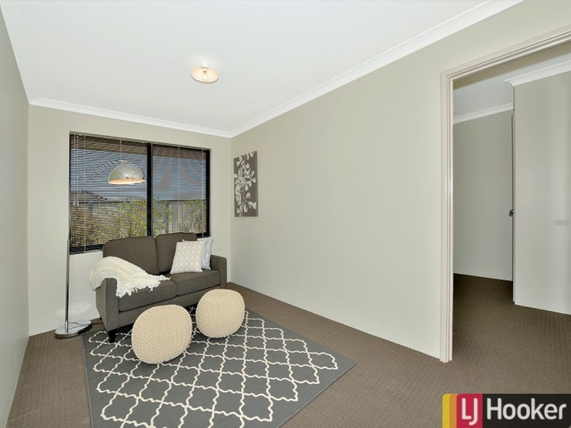 41 Newbridge Street, Meadow Springs WA 6210