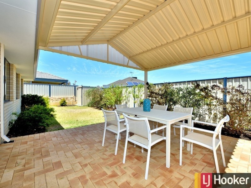 41 Newbridge Street, Meadow Springs WA 6210