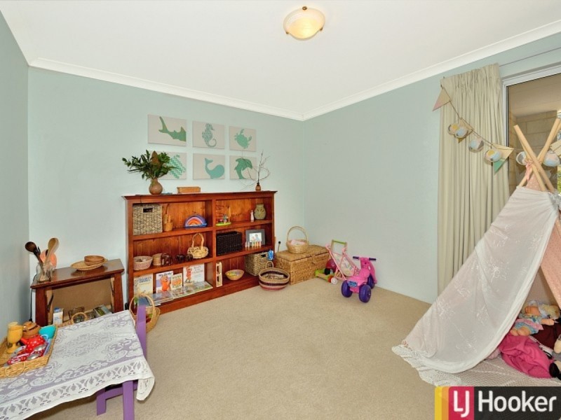 25B Janis Street, Halls Head WA 6210