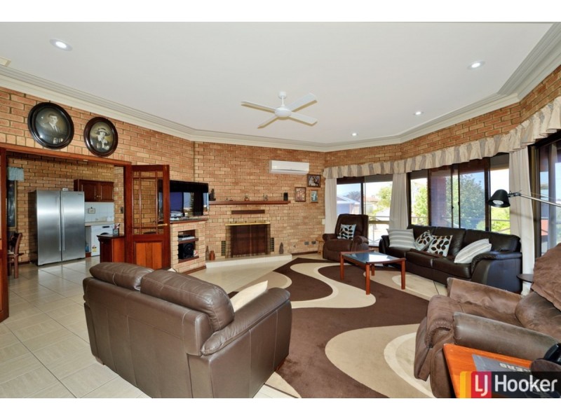 14 Selene Way, San Remo WA 6210