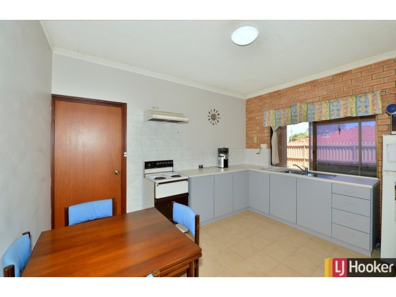 14 Selene Way, San Remo WA 6210