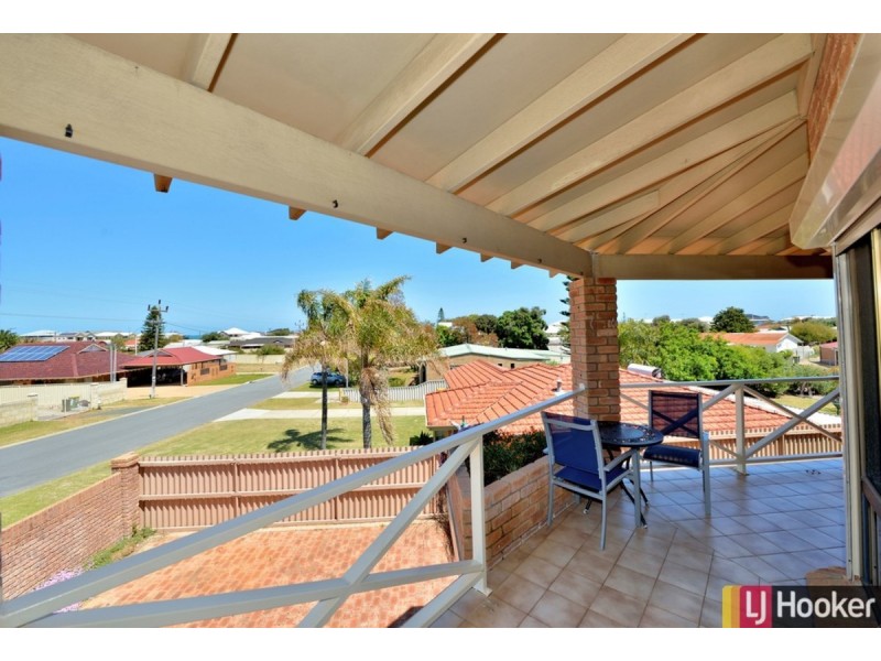 14 Selene Way, San Remo WA 6210