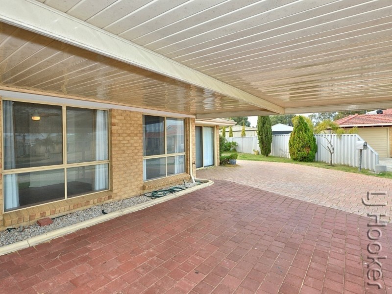 21A La Grange Place, Meadow Springs WA 6210