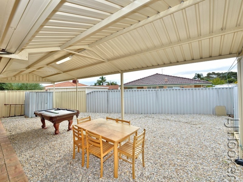 21A La Grange Place, Meadow Springs WA 6210