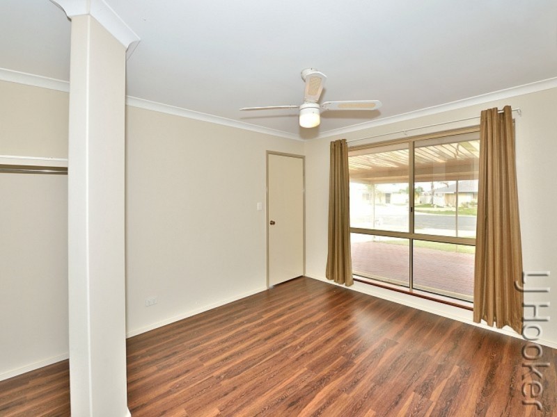 21A La Grange Place, Meadow Springs WA 6210
