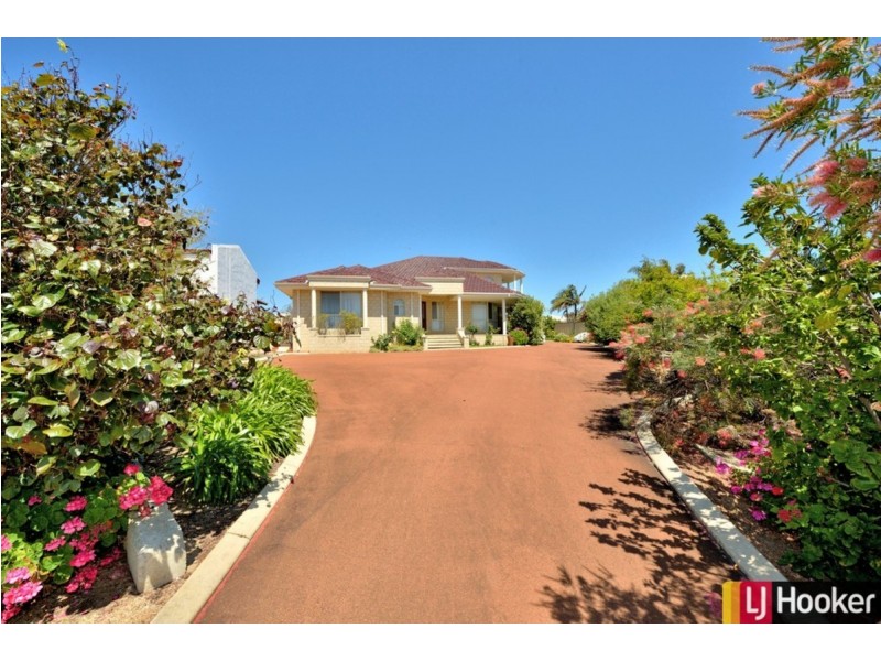 3 St Andrews Court, Halls Head WA 6210