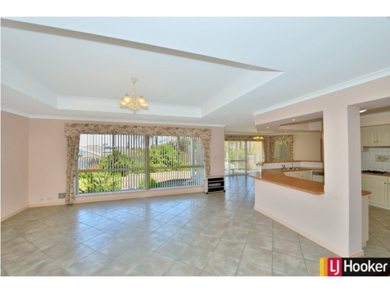 3 St Andrews Court, Halls Head WA 6210