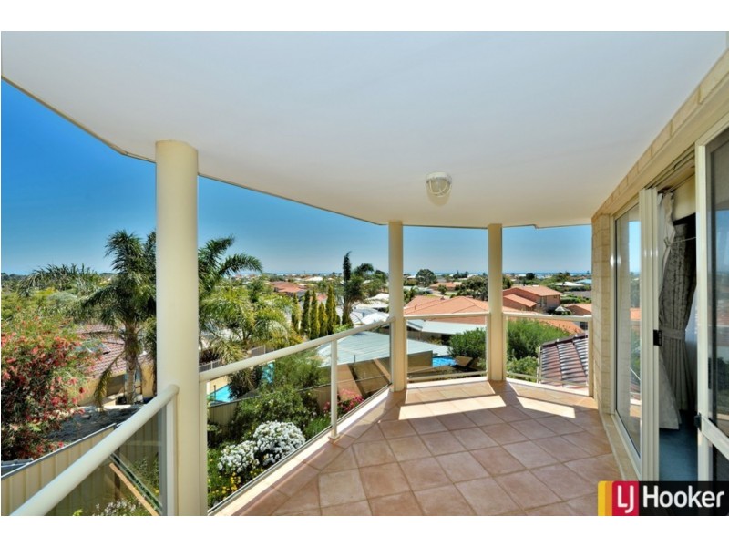 3 St Andrews Court, Halls Head WA 6210