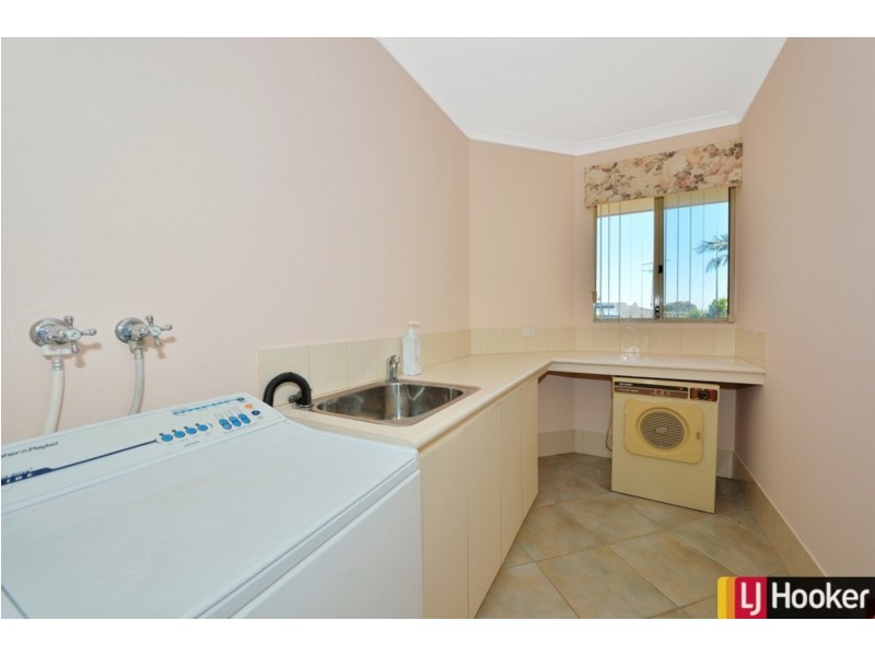 3 St Andrews Court, Halls Head WA 6210