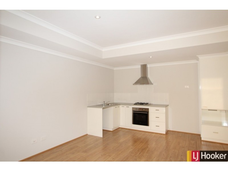 4/9 Lanyon Street, Mandurah WA 6210