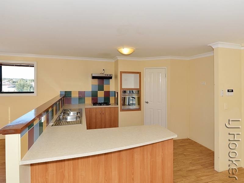 4 Cranbrook Crescent, Dawesville WA 6211