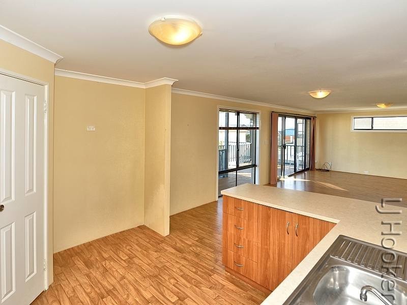 4 Cranbrook Crescent, Dawesville WA 6211