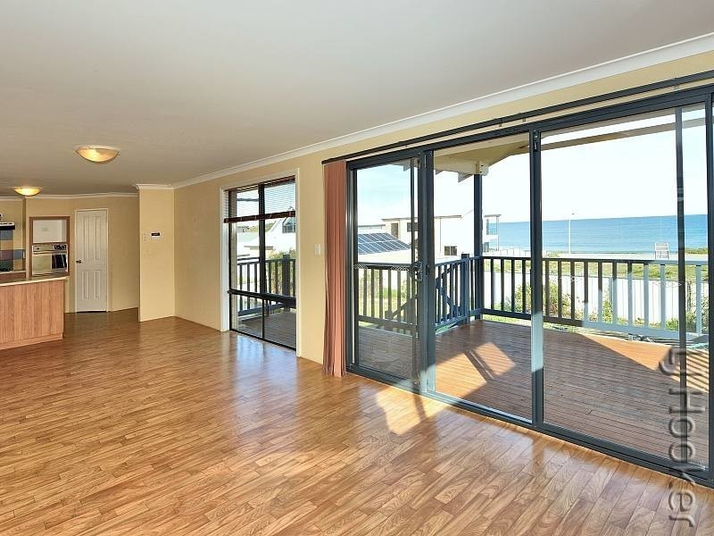 4 Cranbrook Crescent, Dawesville WA 6211