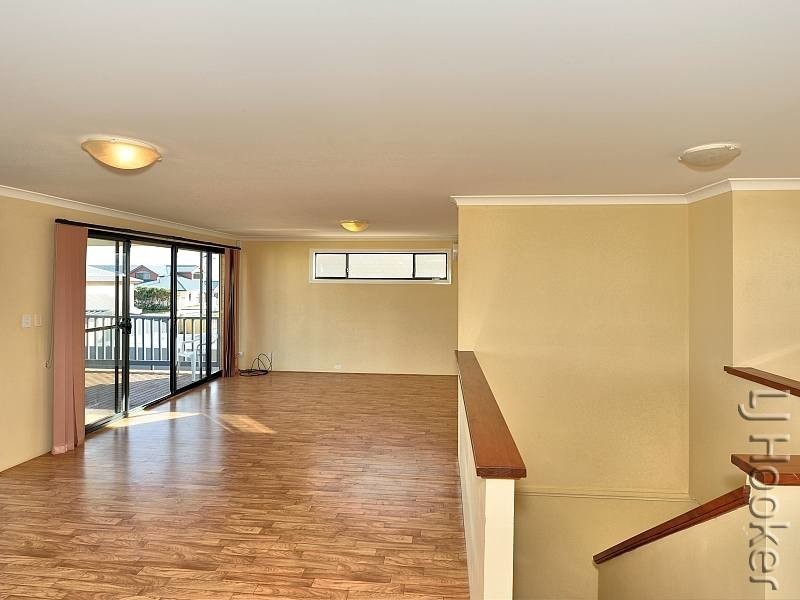 4 Cranbrook Crescent, Dawesville WA 6211