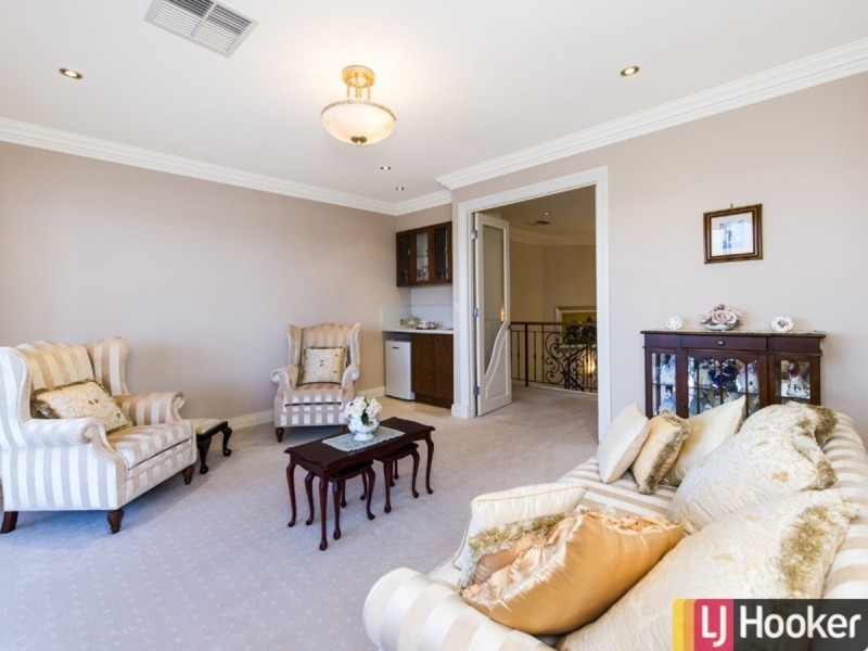 41 Avocet Island Quays, Wannanup WA 6210
