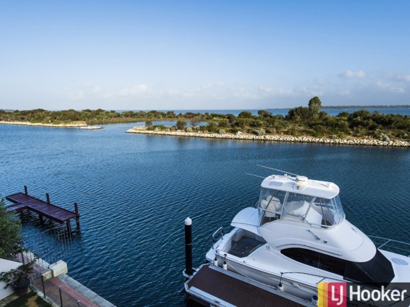 41 Avocet Island Quays, Wannanup WA 6210