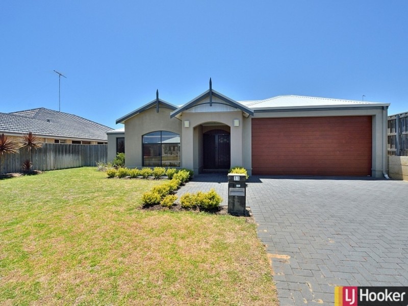 11 Breynia Link, Halls Head WA 6210