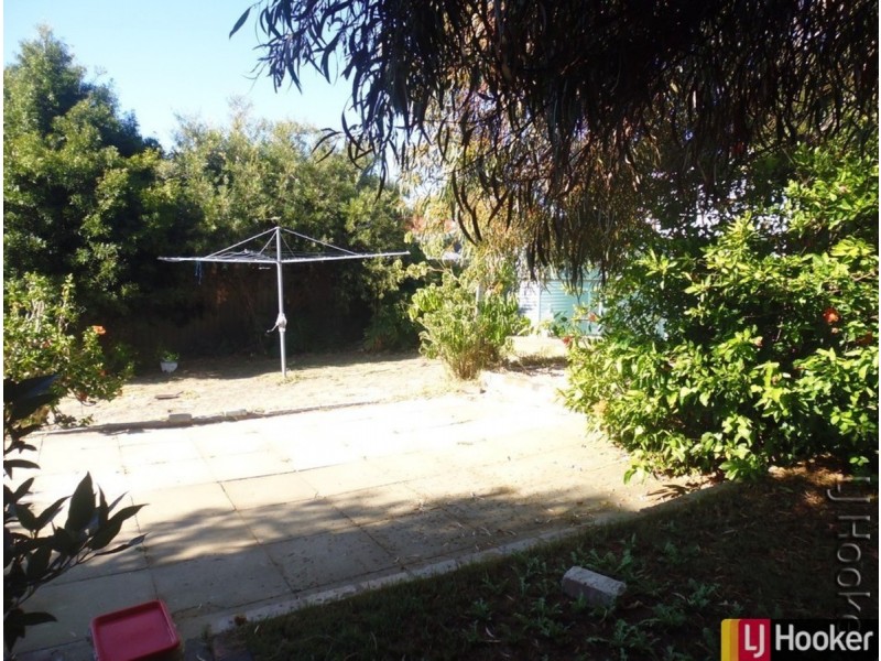 24 Gray Road, Mandurah WA 6210