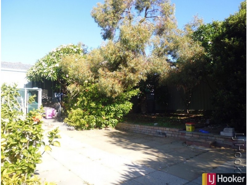 24 Gray Road, Mandurah WA 6210