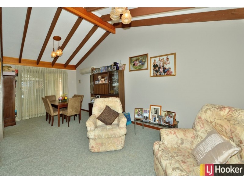 21 Blythwood Street, Dudley Park WA 6210