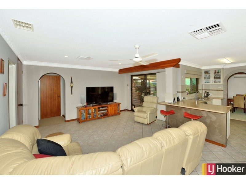 21 Blythwood Street, Dudley Park WA 6210