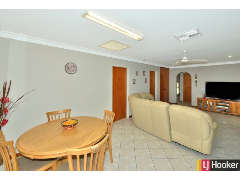 21 Blythwood Street, Dudley Park WA 6210