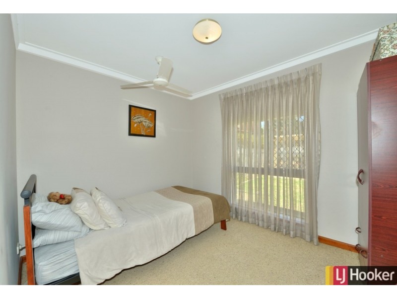 21 Blythwood Street, Dudley Park WA 6210