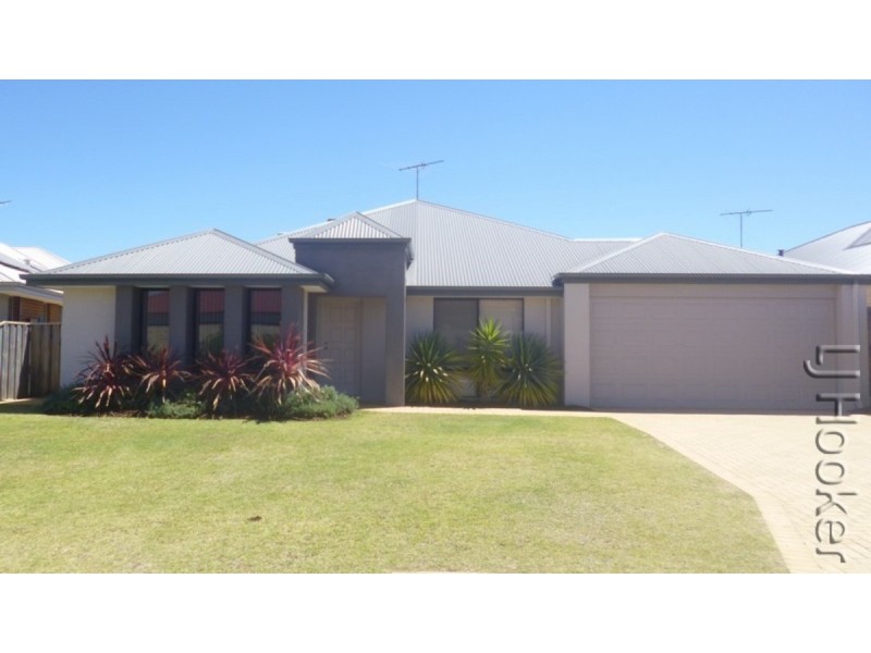 28 Marsdenia Road, Halls Head WA 6210