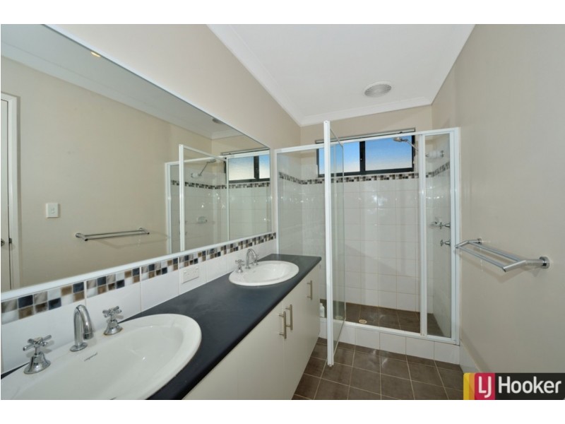 135 Meadow Springs Drive, Meadow Springs WA 6210