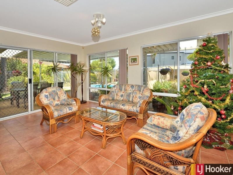 86 Ronsard Drive, San Remo WA 6210