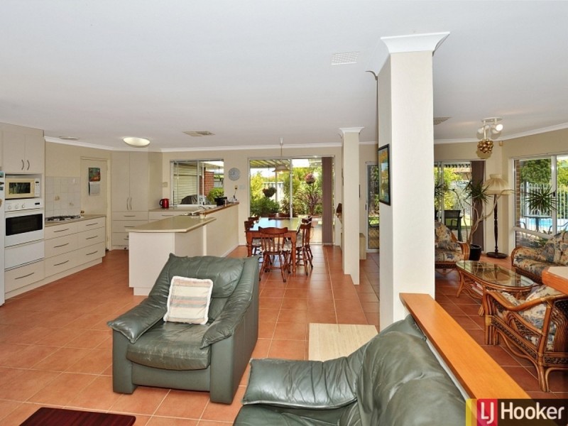 86 Ronsard Drive, San Remo WA 6210