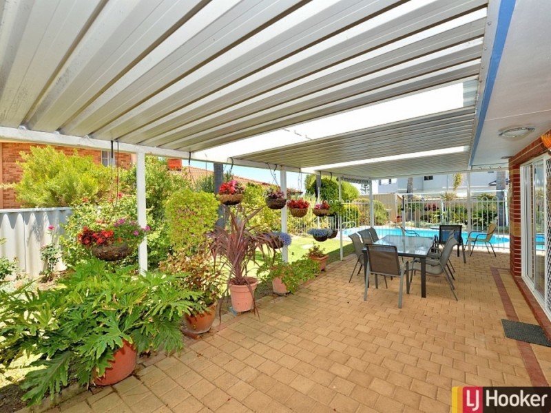 86 Ronsard Drive, San Remo WA 6210