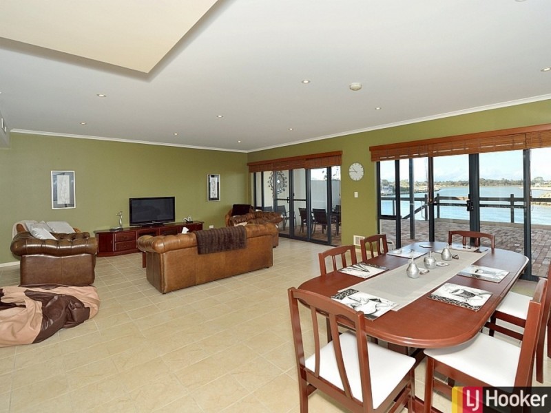 23/3 Piccolo Place, Halls Head WA 6210