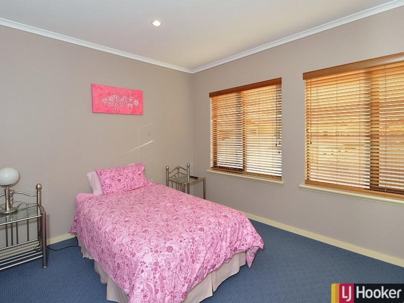 23/3 Piccolo Place, Halls Head WA 6210